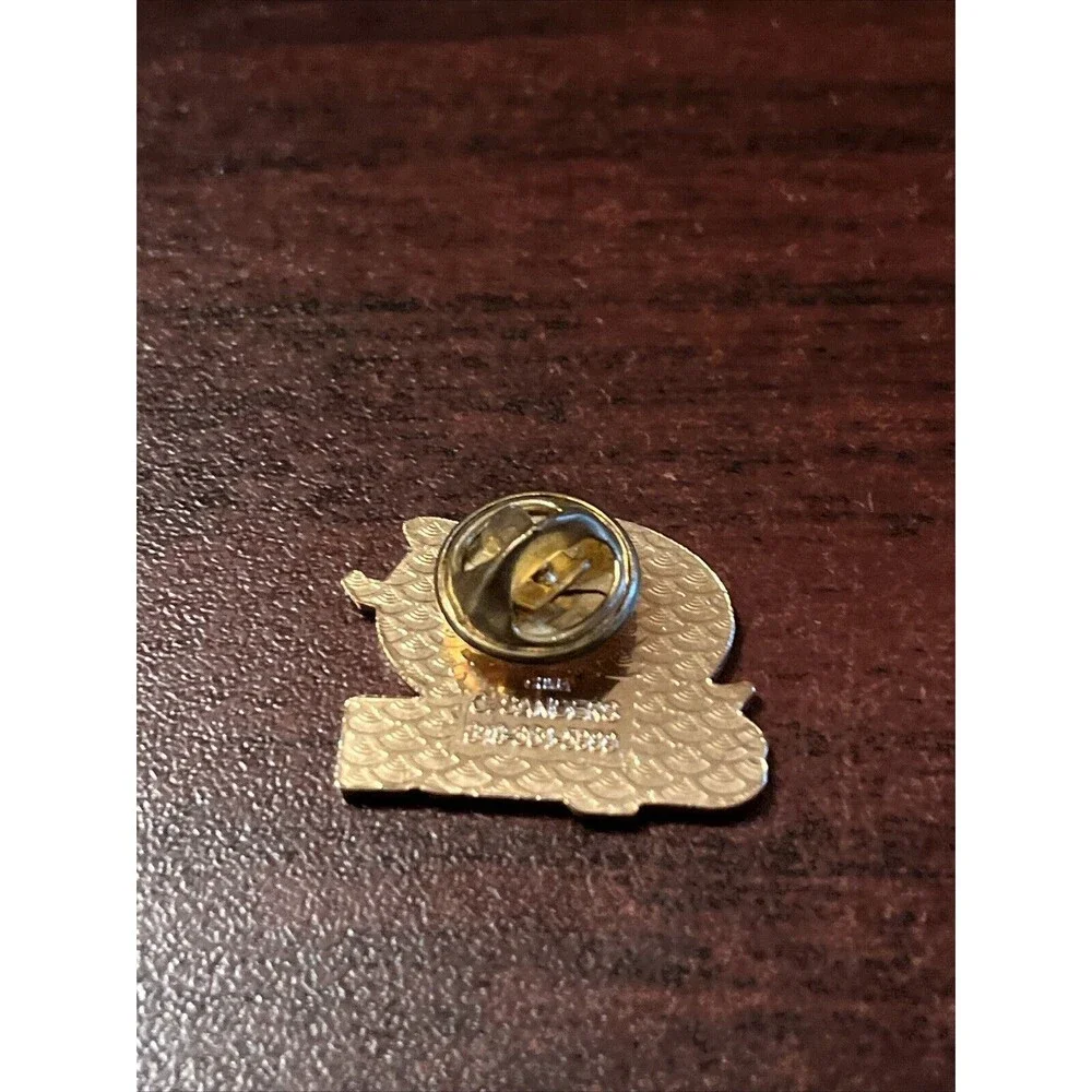 SkyMed Member Airplane Lapel‎ Hat Pin